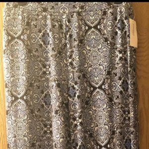 Jones Studio blue and white print pants